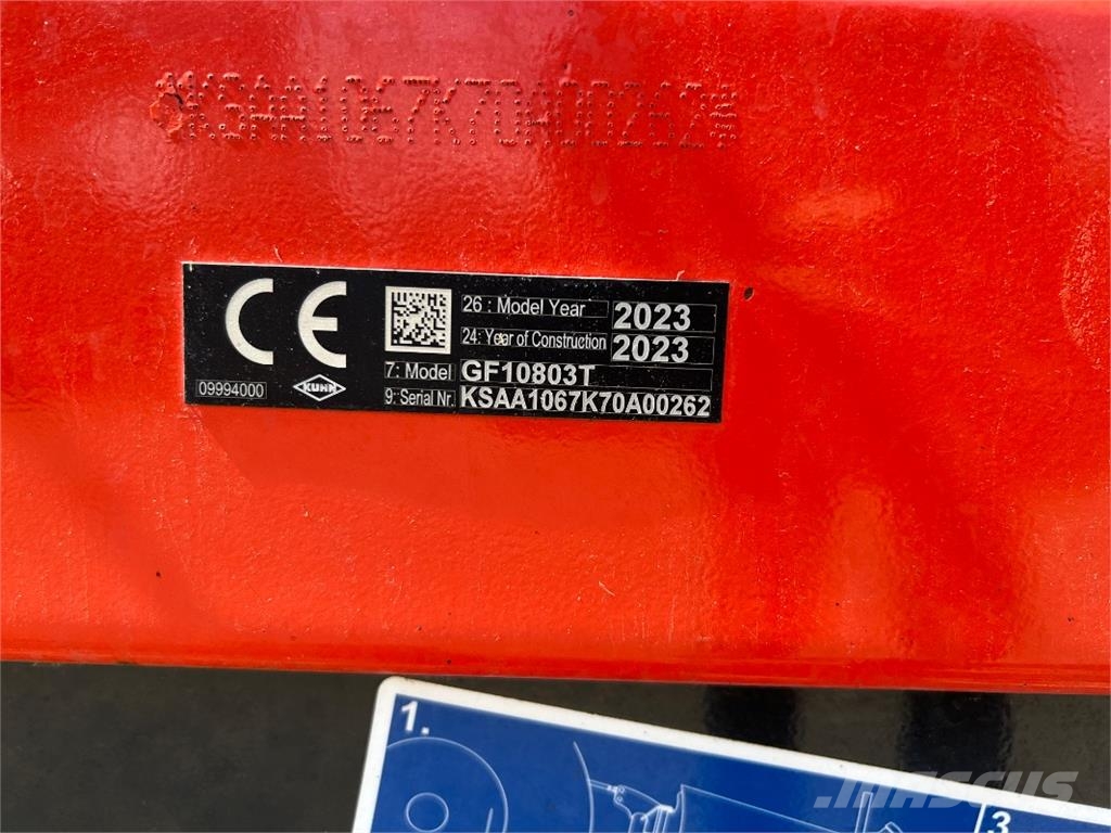 Kuhn GF 10803 T مكابس وميبسات التبن