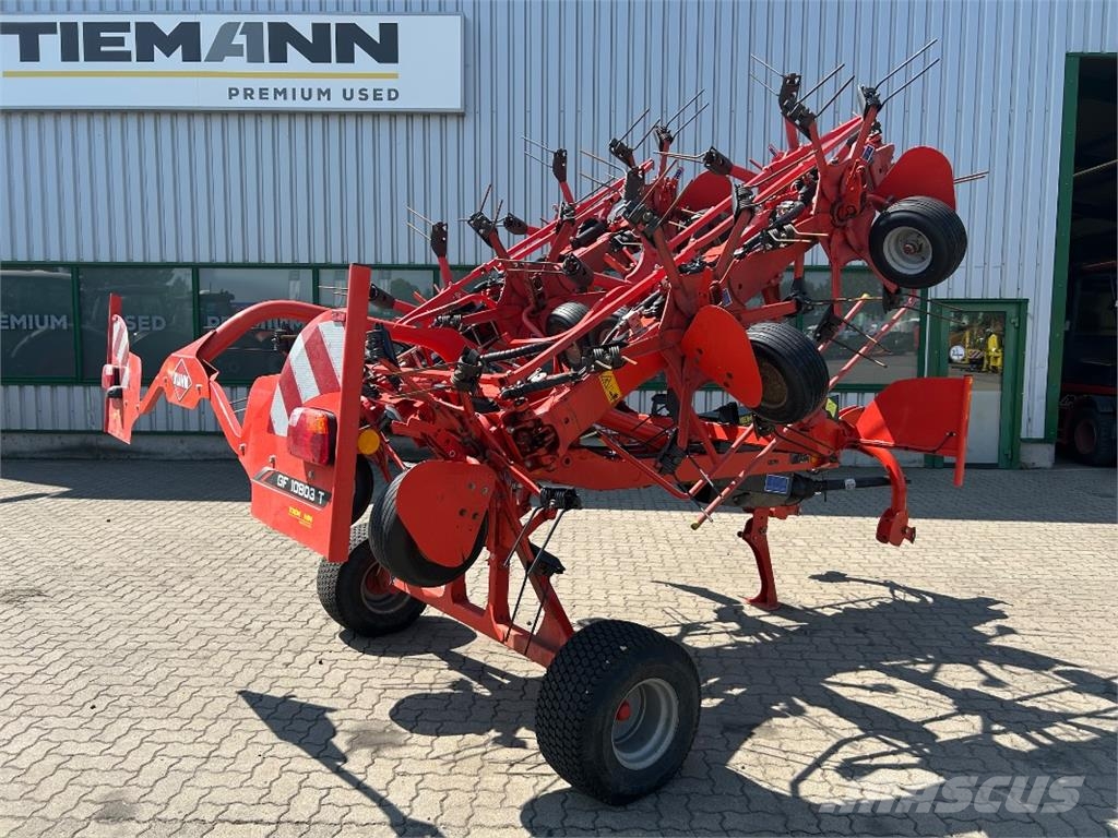Kuhn GF 10803 T مكابس وميبسات التبن