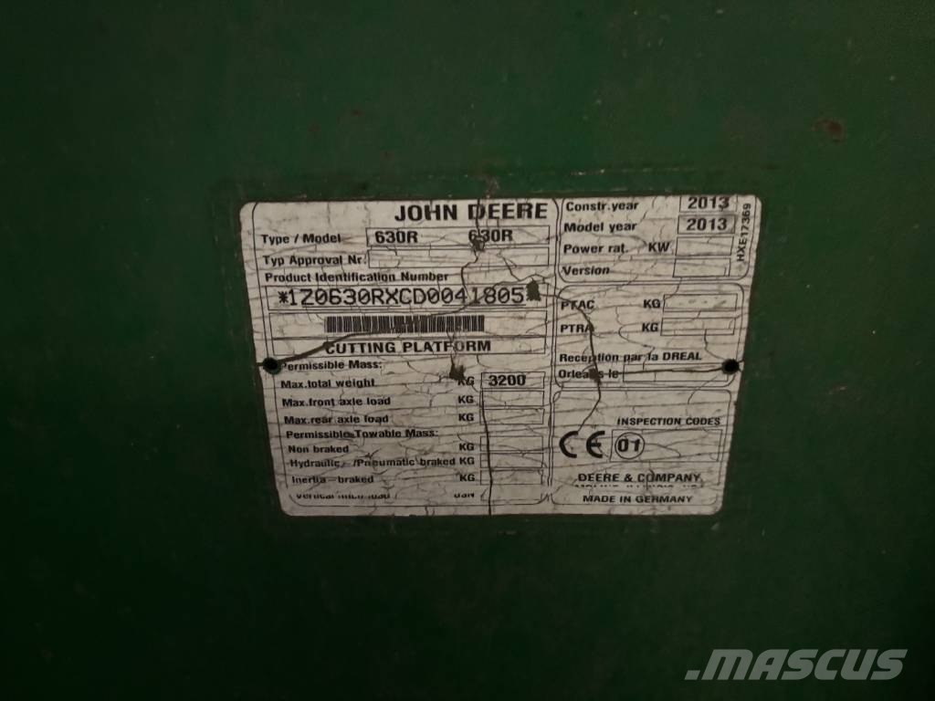 John Deere S 680 i Kombájnok