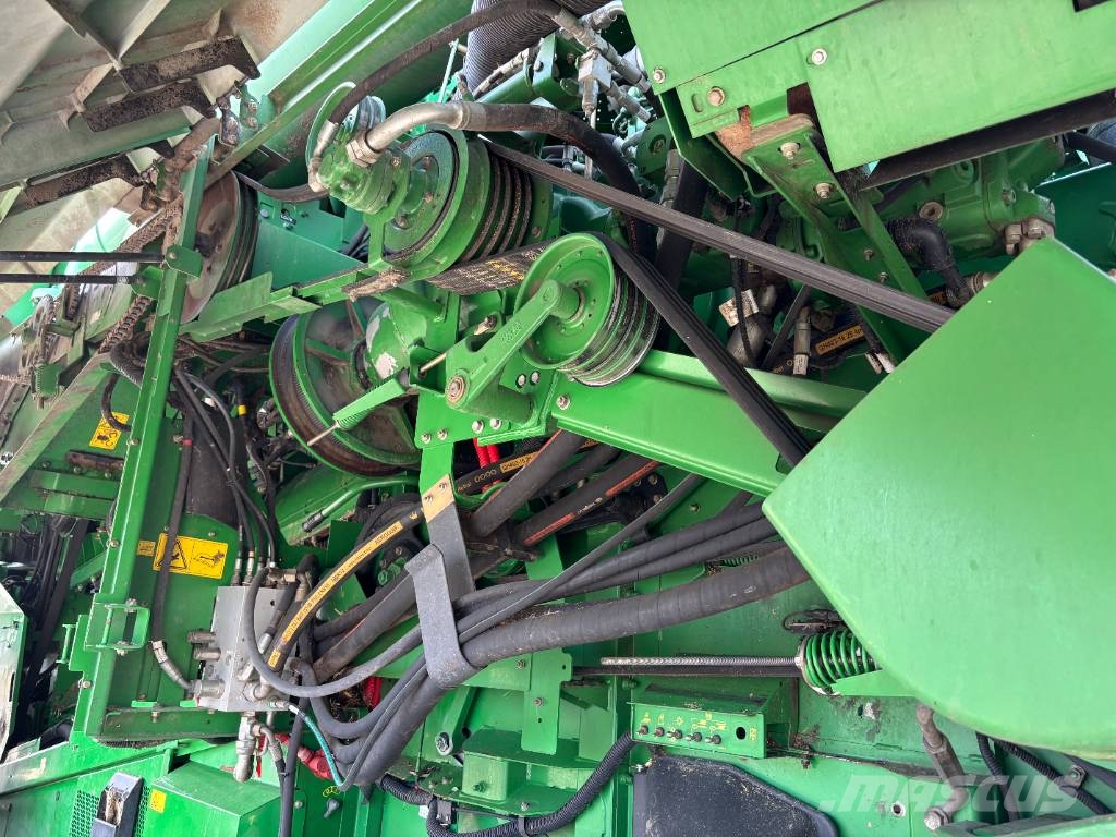 John Deere S 680 i Kombájnok