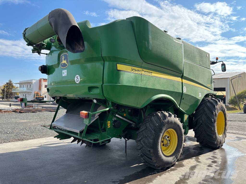 John Deere S 680 i Kombájnok
