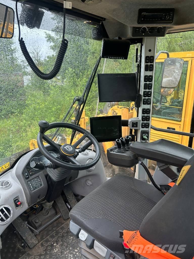Volvo L 110 H Wielladers