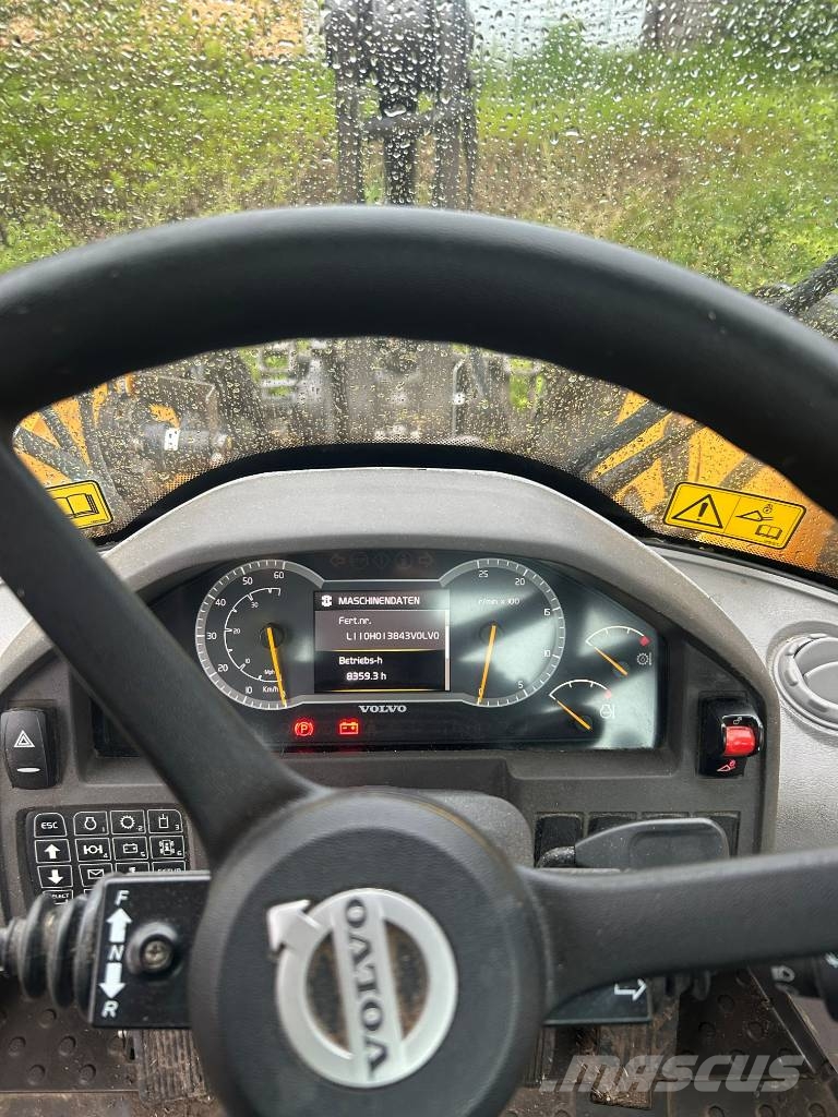 Volvo L 110 H Wielladers
