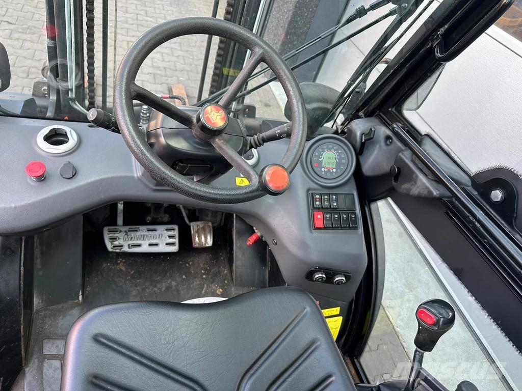 Manitou MSI30 Rough terrain trucks