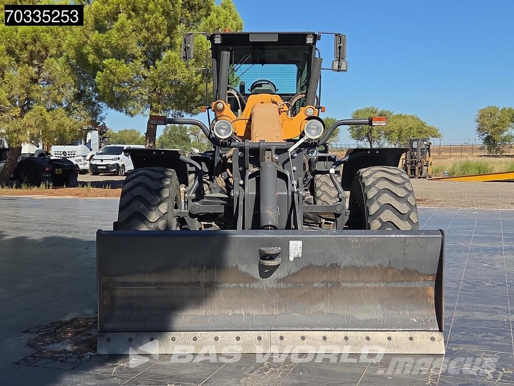 CASE 856 C AWD Grejderi
