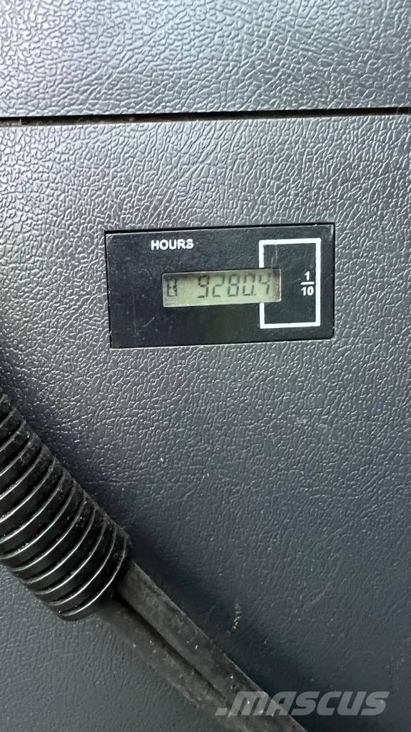 Hyundai HX140L Gravemaskiner på larvebånd