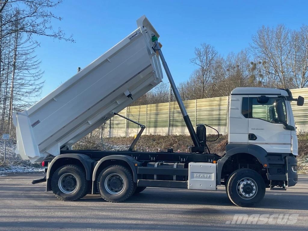 MAN TGS 33.440 MAN TGS 33.440 6x6 /Euro6e Mulden-Kippe Bañeras basculantes usadas