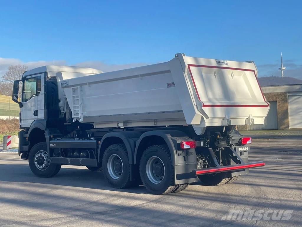 MAN TGS 33.440 MAN TGS 33.440 6x6 /Euro6e Mulden-Kippe Bañeras basculantes usadas