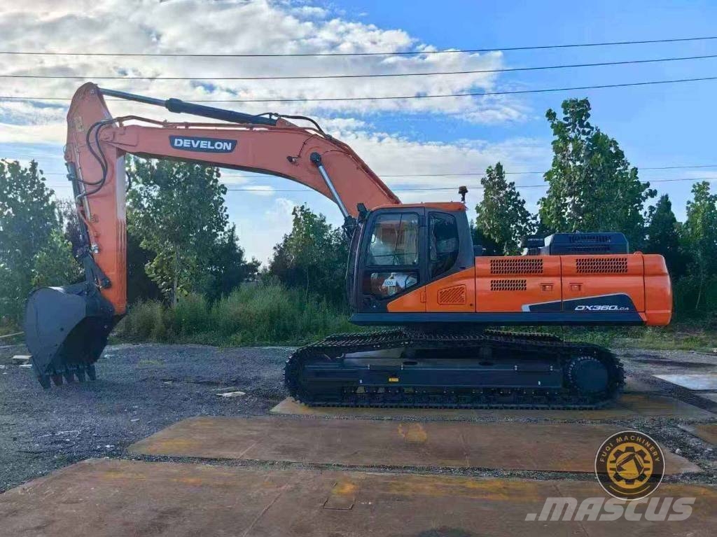 Develon DX 360 LCA Bagri goseničarji
