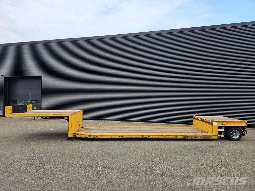 EKW KUIP / LOWBED / STEERING AXLE / TIEFBETT نصف مقطورة مسطحة منخفضة