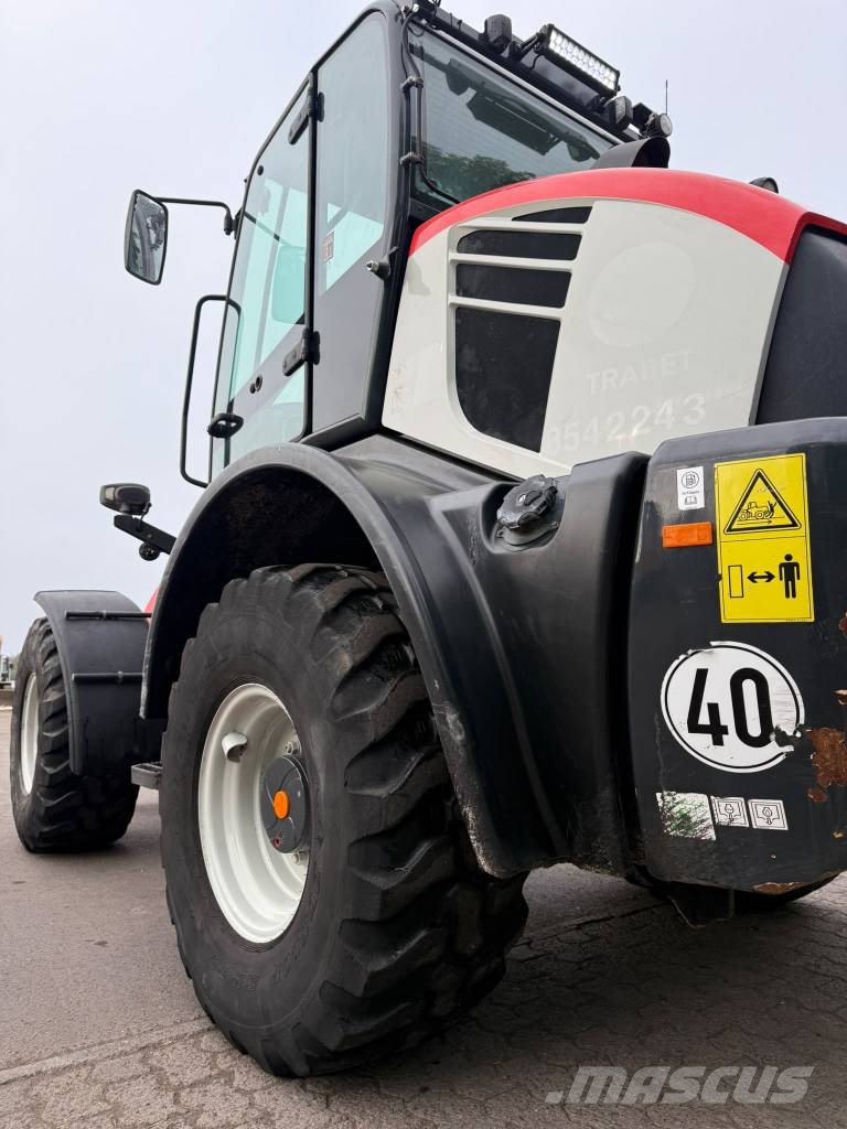 Komatsu WA 100 M-8E0 //BJ. 2022 / 1578H/ZSA/3.rd Line/TOP Radlader