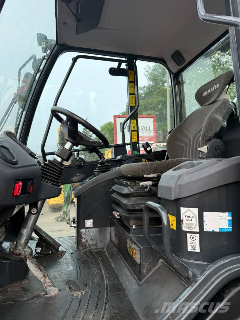 Komatsu WA 100 M-8E0 //BJ. 2022 / 1578H/ZSA/3.rd Line/TOP Radlader