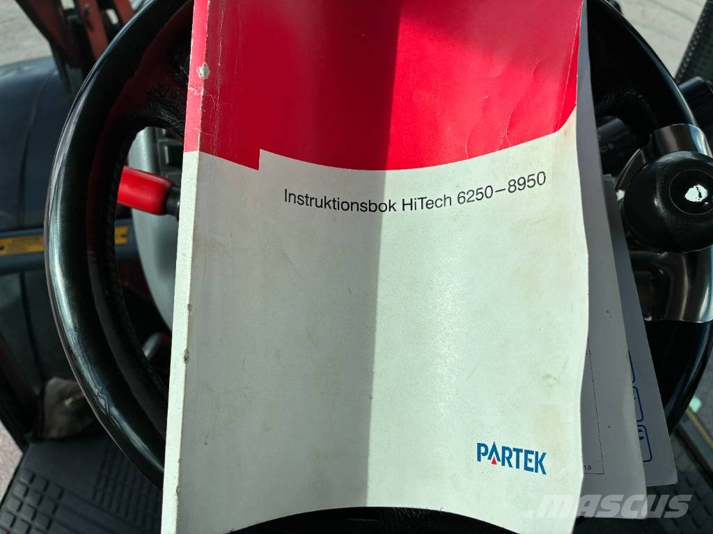 Valtra 8450 Hitec 1. MYYTY Traktörler