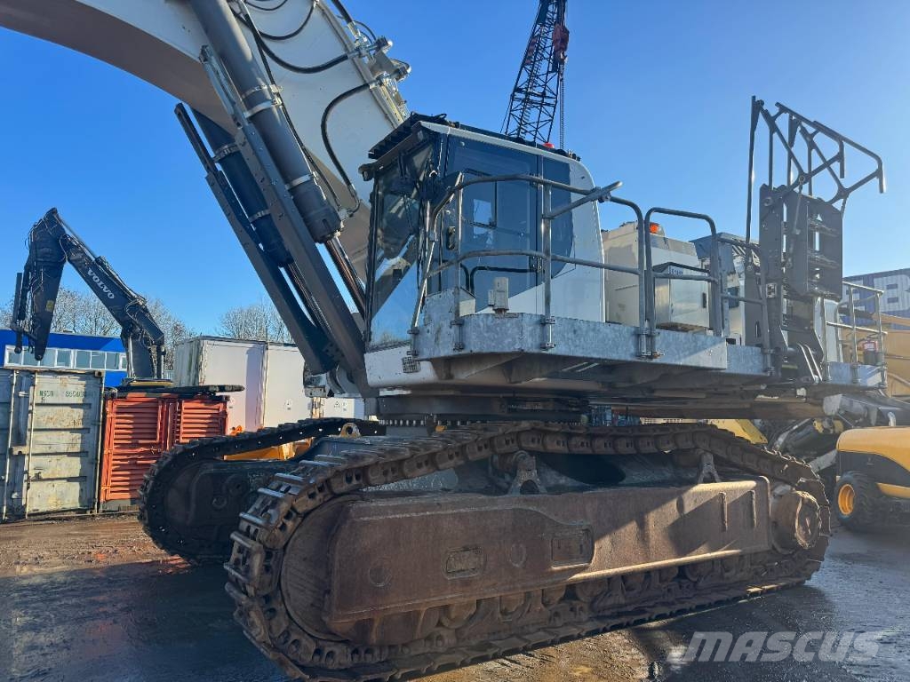 Liebherr R 9150 B 履带挖掘机
