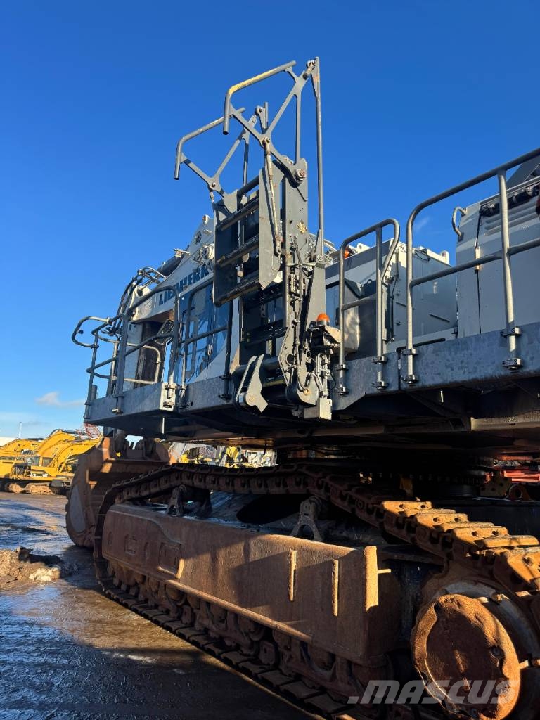 Liebherr R 9150 B 履带挖掘机