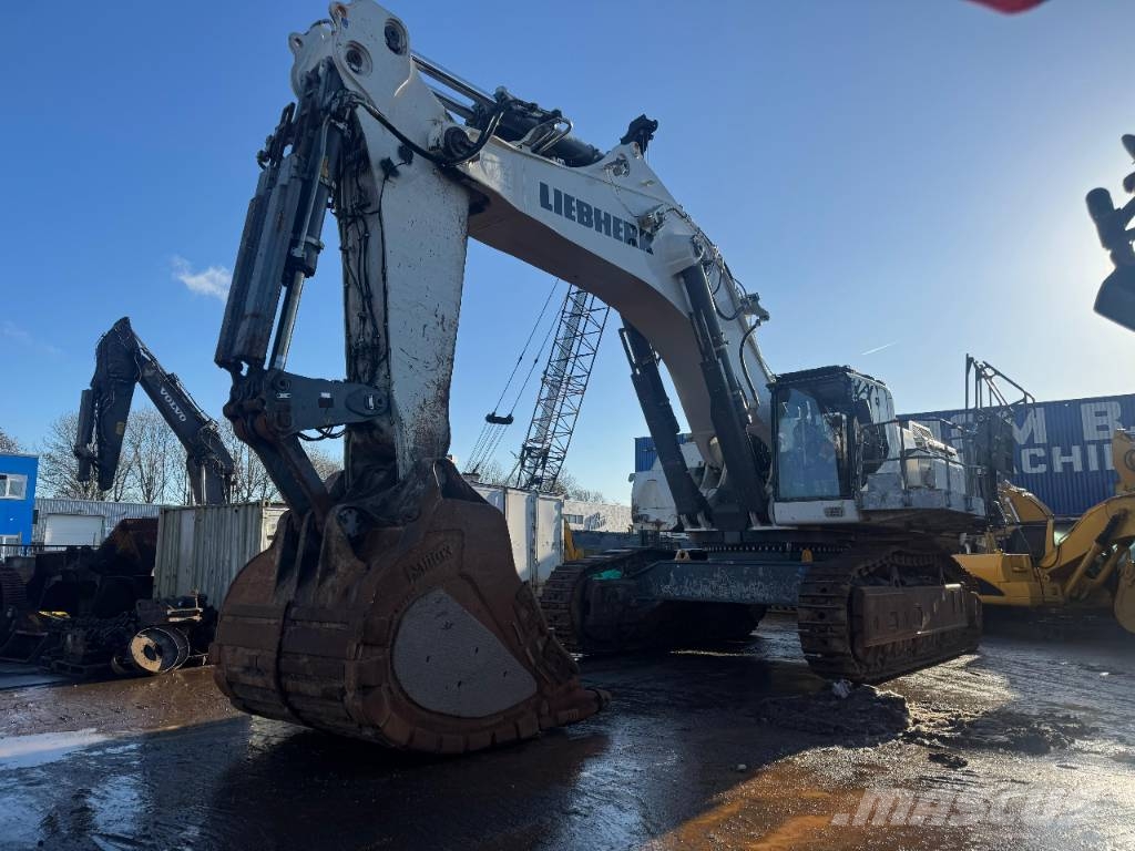 Liebherr R 9150 B 履带挖掘机