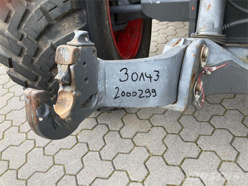 Fendt 824 Vario S4 ماكينات زراعية - غير ذلك