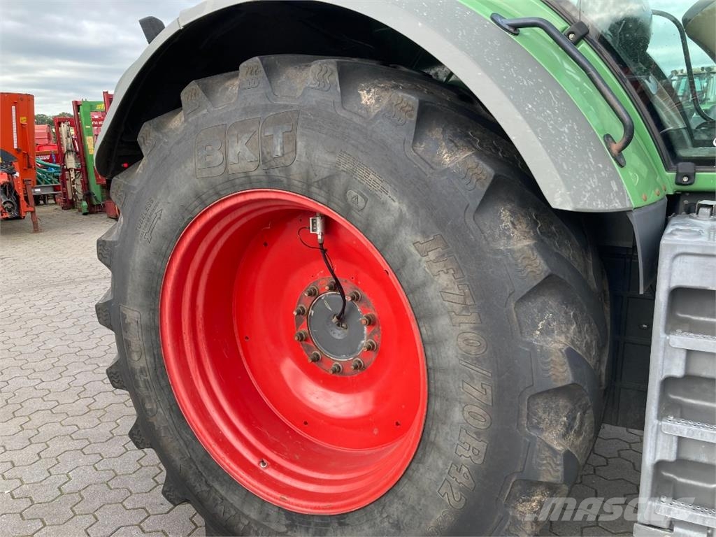 Fendt 824 Vario S4 ماكينات زراعية - غير ذلك