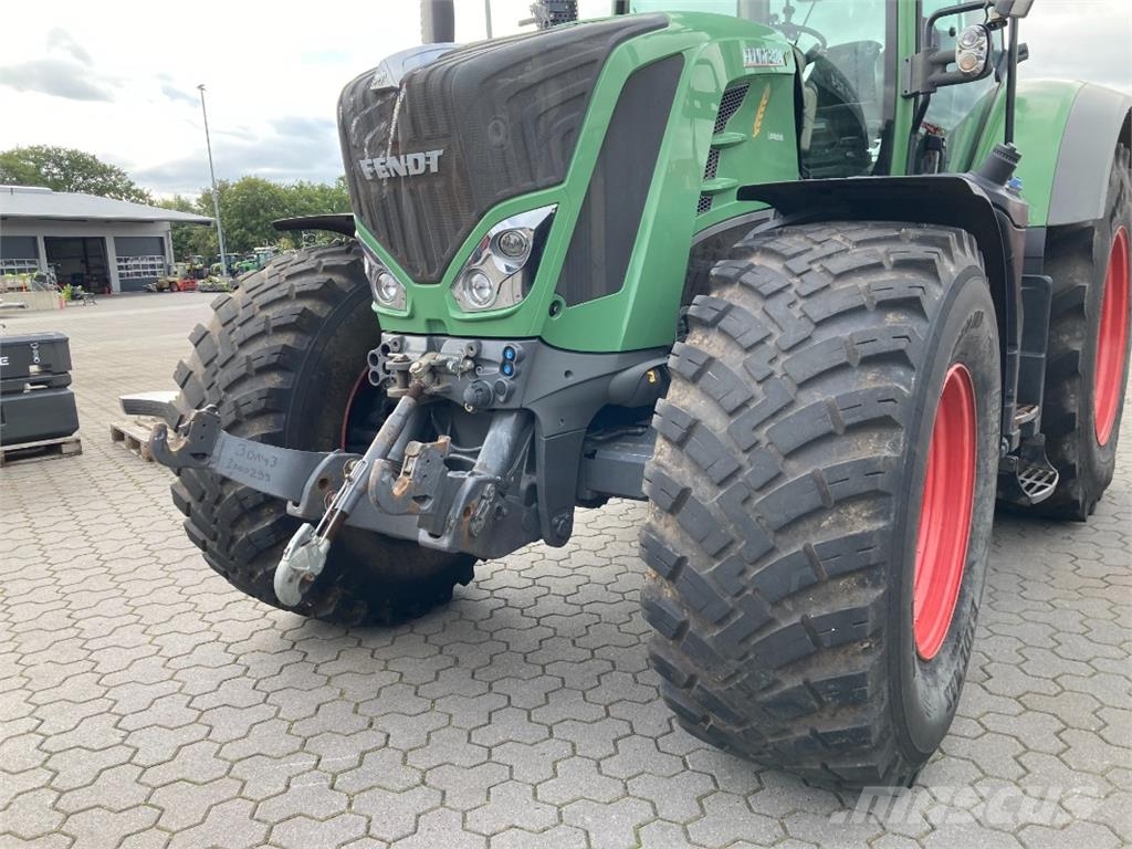 Fendt 824 Vario S4 ماكينات زراعية - غير ذلك