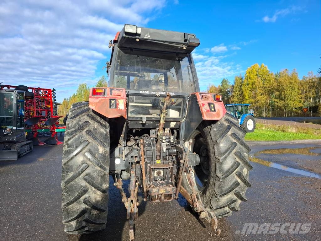 Case IH 5130 Τρακτέρ