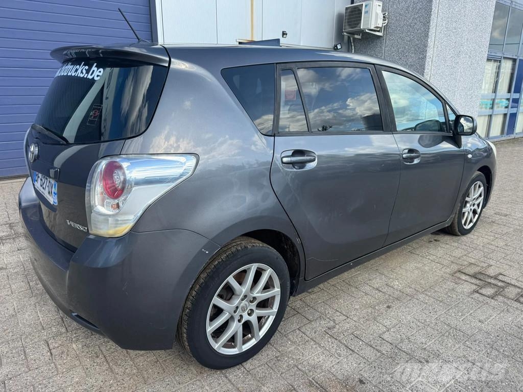 Toyota Corolla Verso **AIRCO-DIESEL-FRENCH ORIGINE** Personbiler