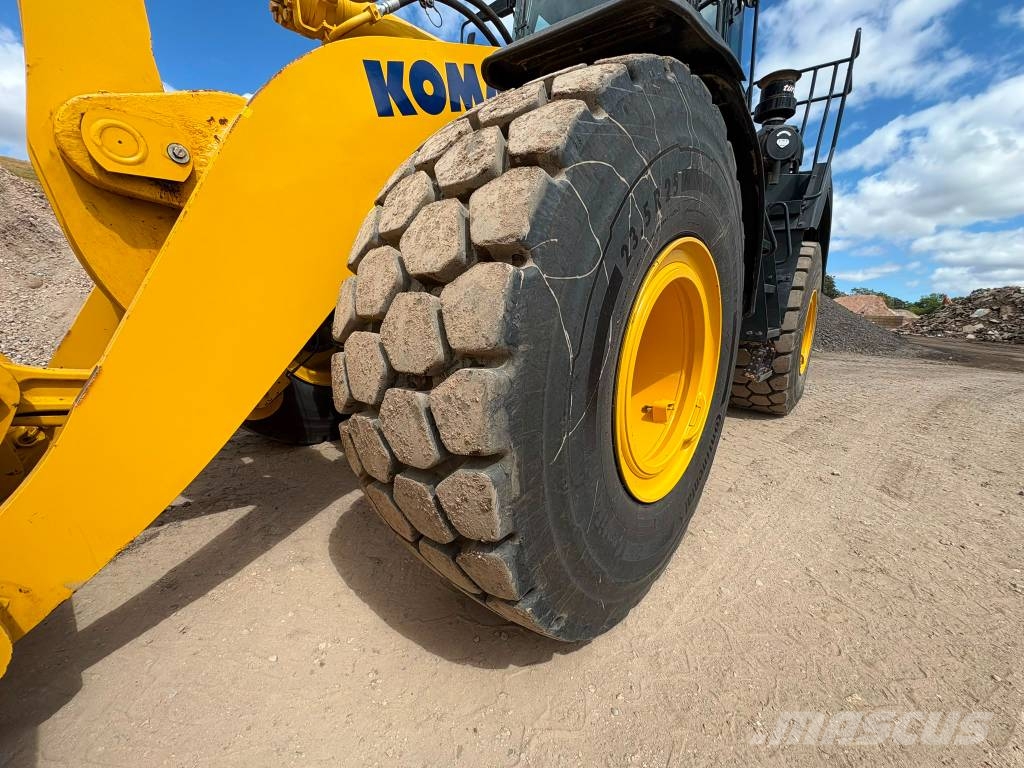 Komatsu WA380--8E0 Rataslaadurid
