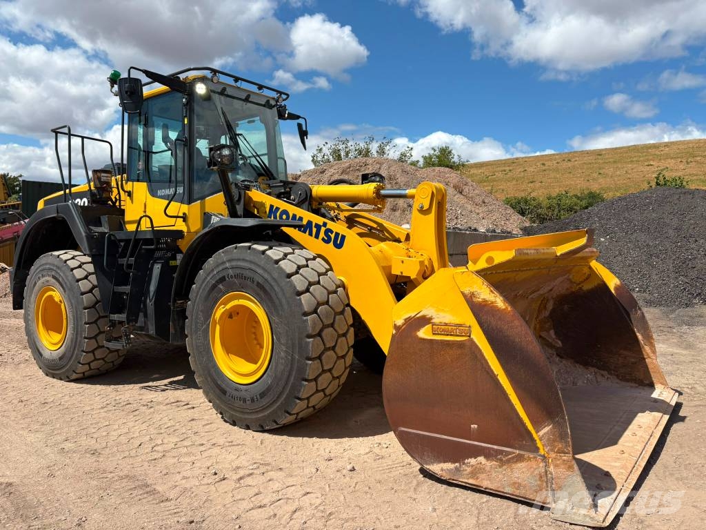 Komatsu WA380--8E0 Rataslaadurid