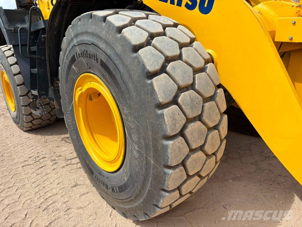 Komatsu WA380--8E0 Rataslaadurid