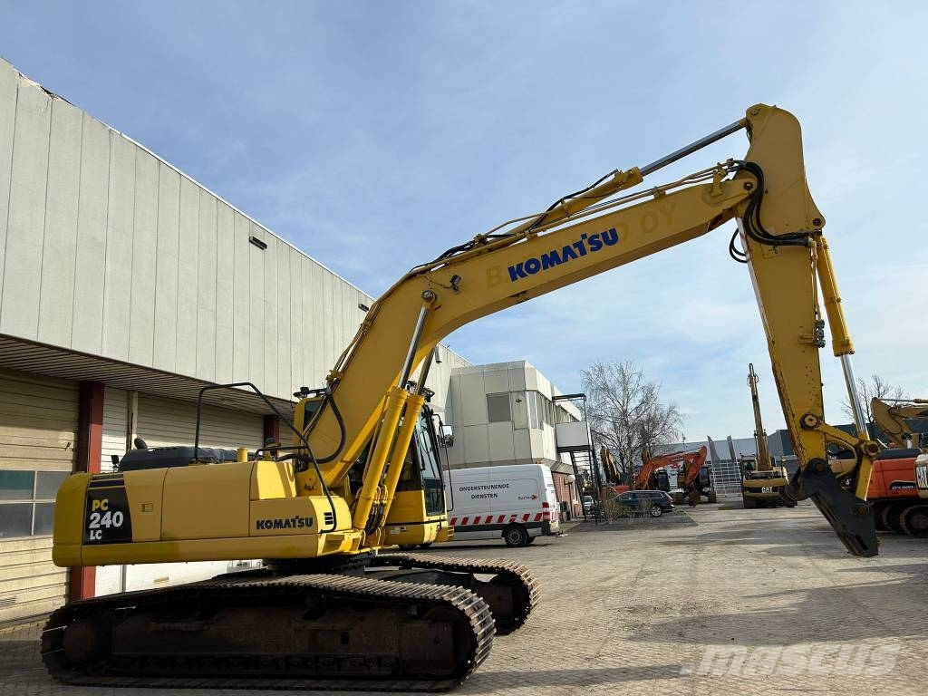 Komatsu PC 240 LC-8 Верижен екскаватор
