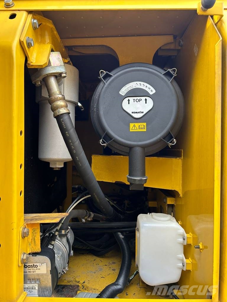 Komatsu PC 240 LC-8 Верижен екскаватор
