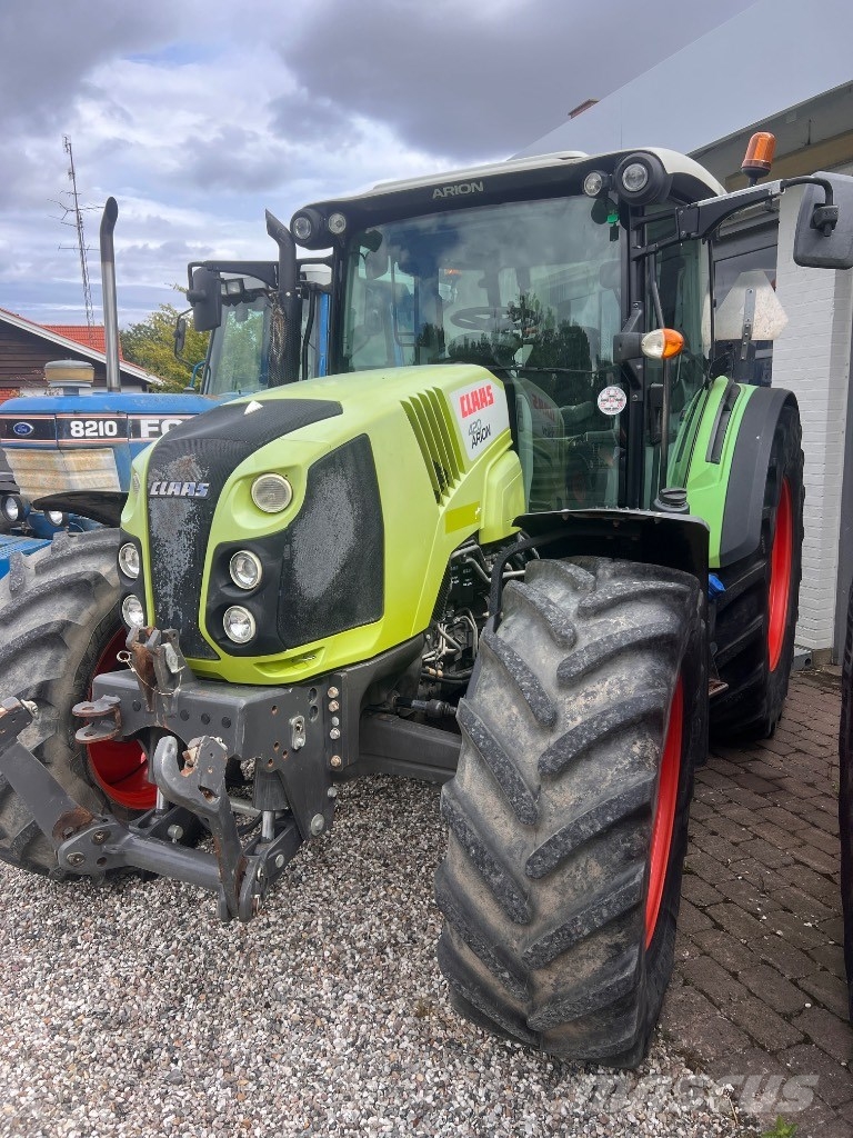 CLAAS Arion 420 CIS الجرارات