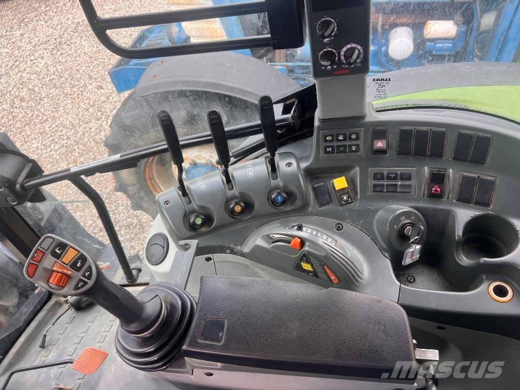 CLAAS Arion 420 CIS الجرارات