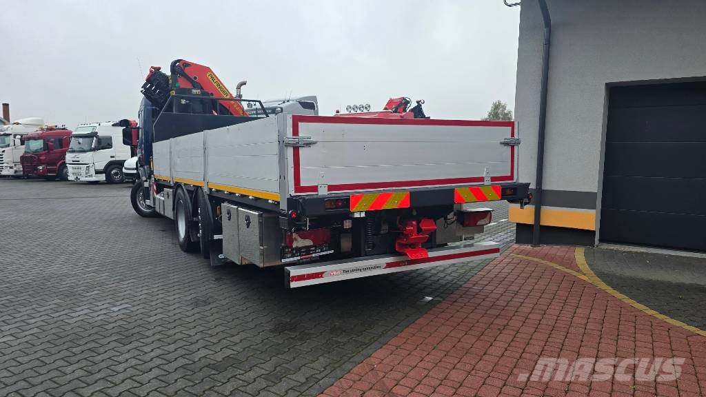 Scania P400 6x2 PALFINGER PK 34002 SH クレーントラック、ユニック車