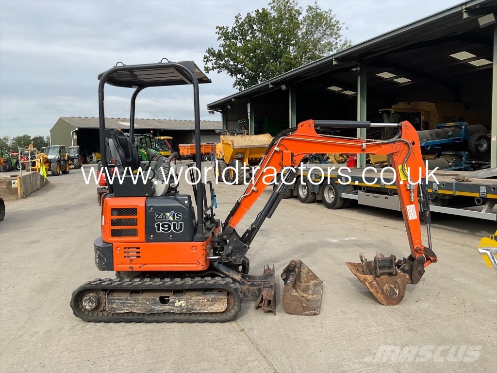 Hitachi Zaxis 19 U حفارات صغيرة أقل من 7 طن (حفارات صغيرة)