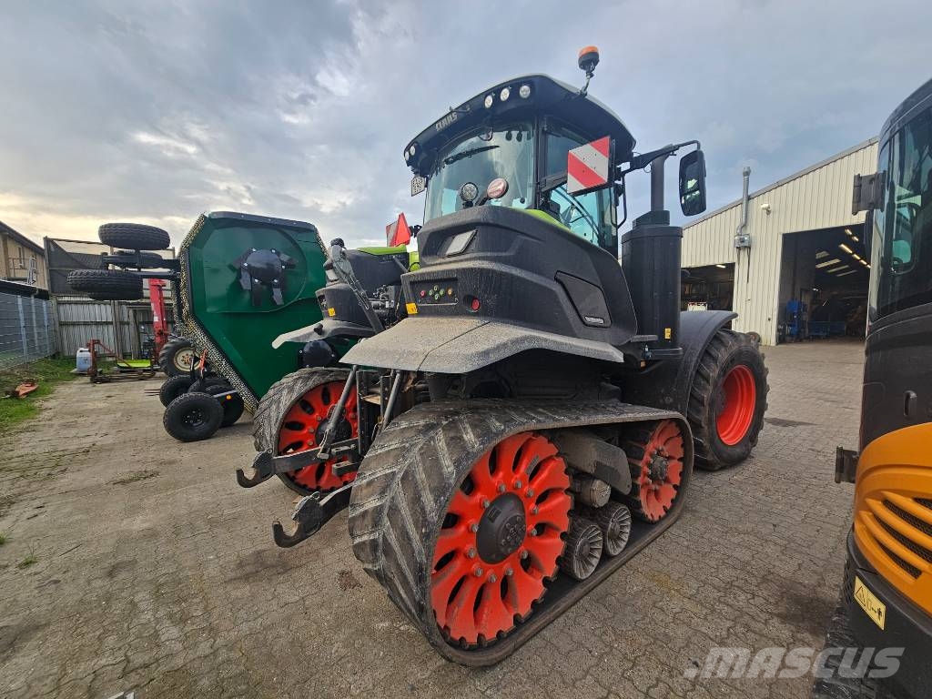 CLAAS AXION 960 TT Traktoren