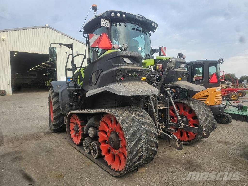 CLAAS AXION 960 TT Traktoren