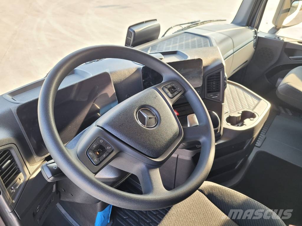 Mercedes-Benz ACTROS 1845 / MEGA / MP5 / 2 STUCK / BIGSPACE Sadulveokid