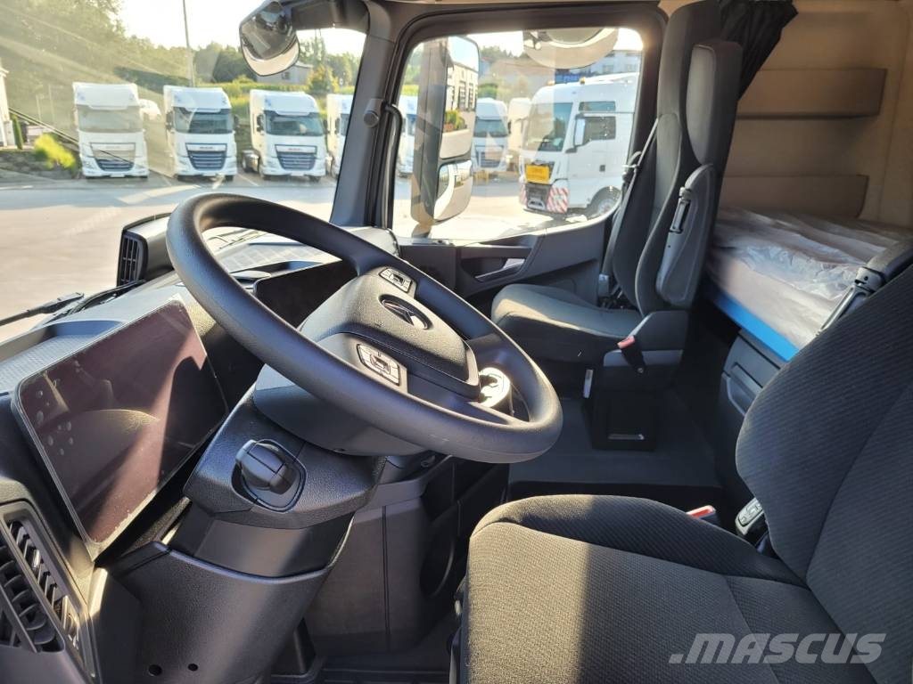 Mercedes-Benz ACTROS 1845 / MEGA / MP5 / 2 STUCK / BIGSPACE Sadulveokid