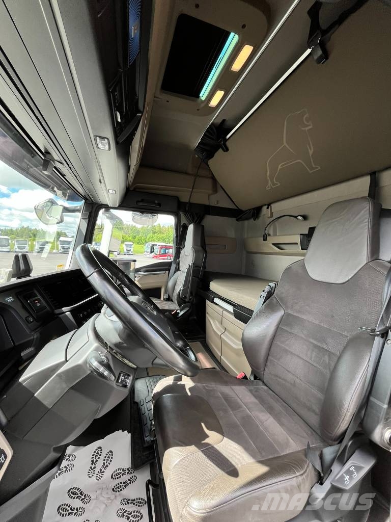 MAN TGX 28.580 6x2 BL Tractor Units