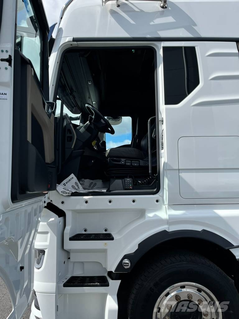 MAN TGX 28.580 6x2 BL Tractor Units