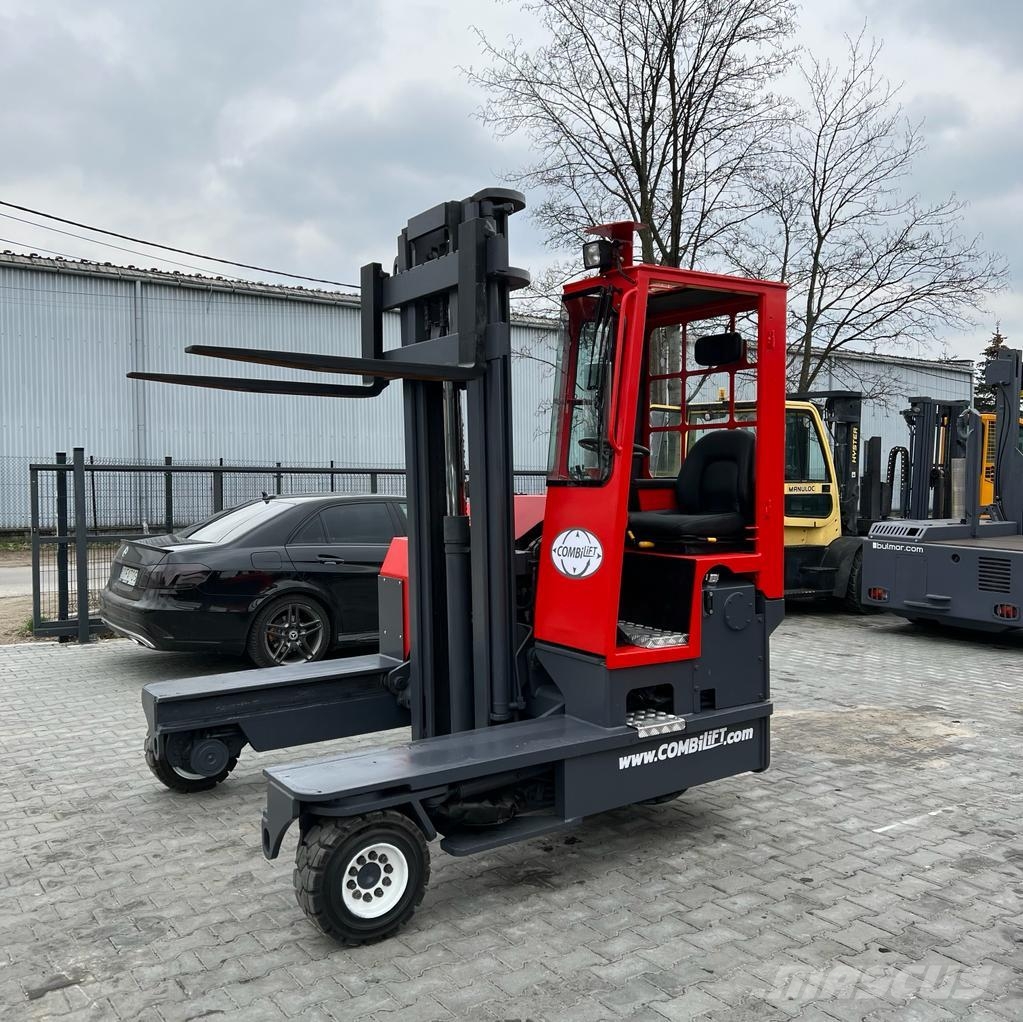 Combilift [DISCOUNT-SALE] C4000 4-way reach trucks
