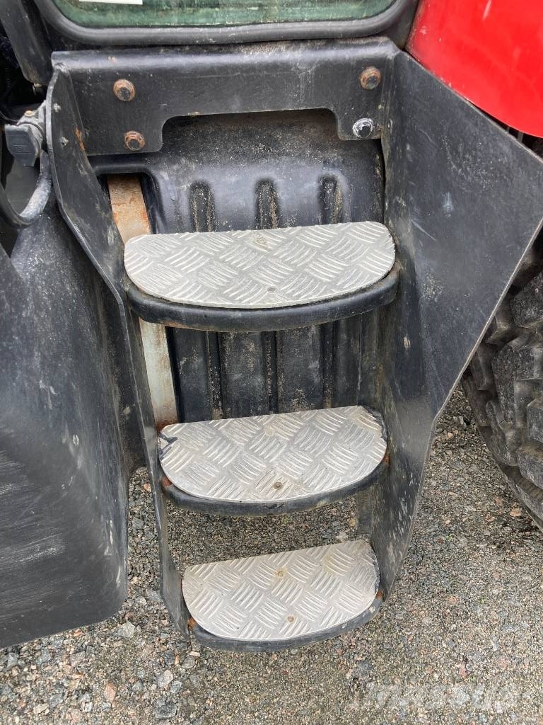 Case IH Farmall 105 U PRO FL Tractors