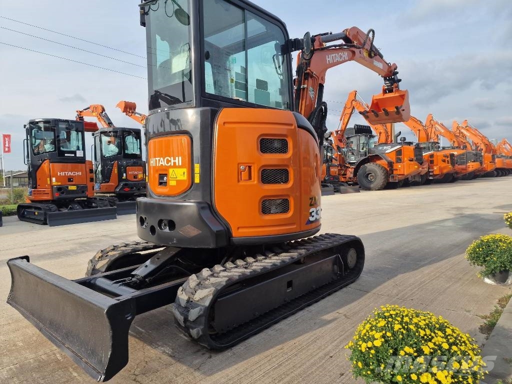 ハナユケ！ Hitachi ZX 33 U-6, 2023, 1.305h, Quick hitch+3 new buckets, 2023
