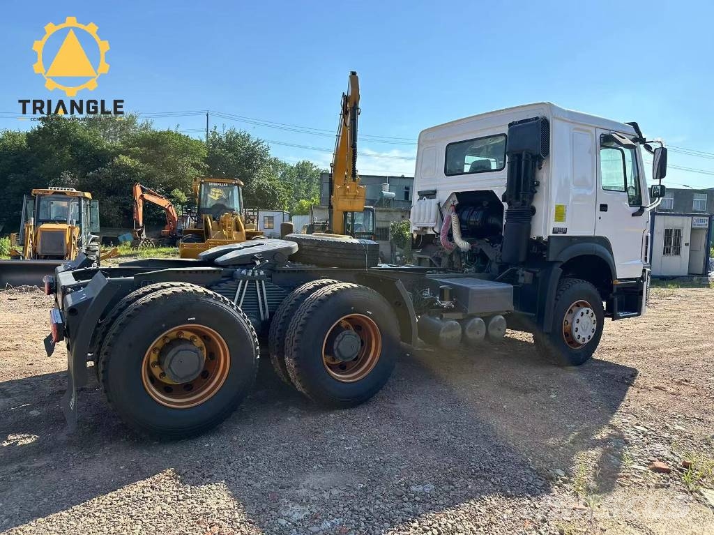 Sinotruk HOWO 商用底盤車