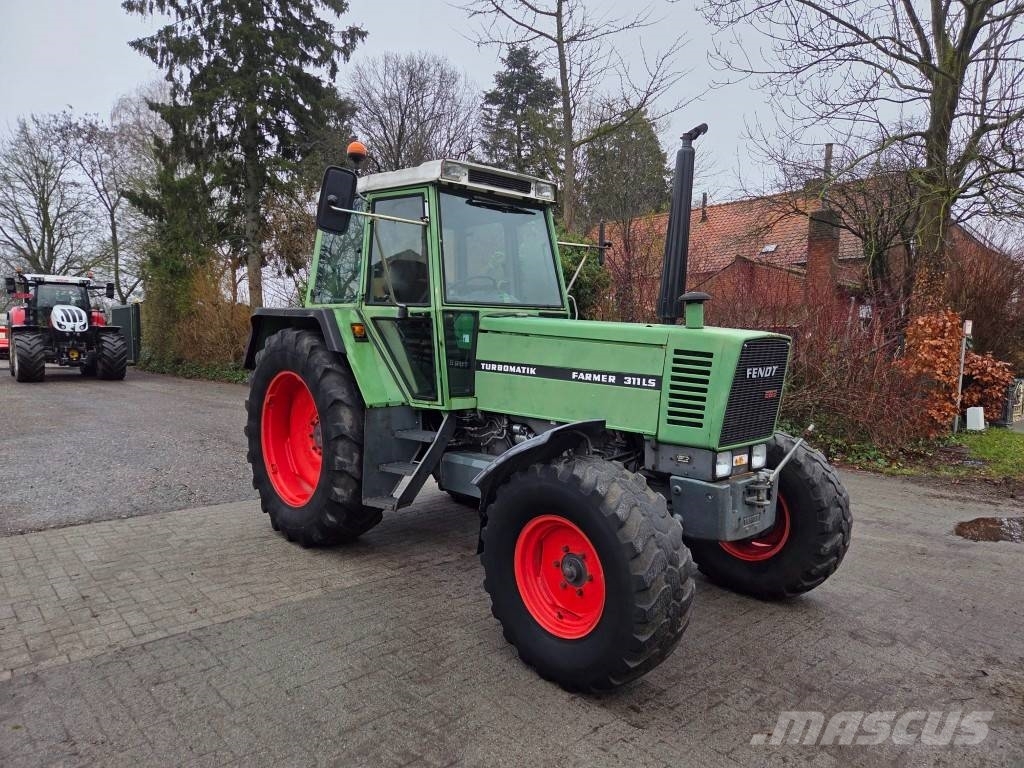 Fendt 311 LSA Tratores Agrícolas usados