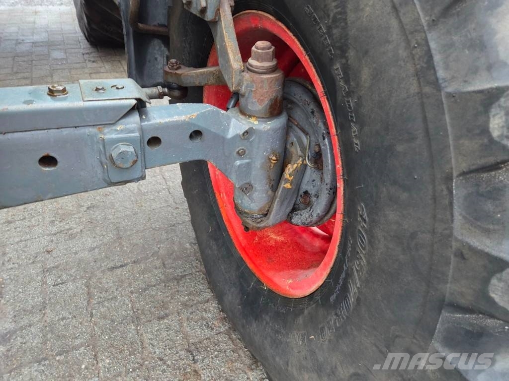 Fendt 311 LSA Tratores Agrícolas usados