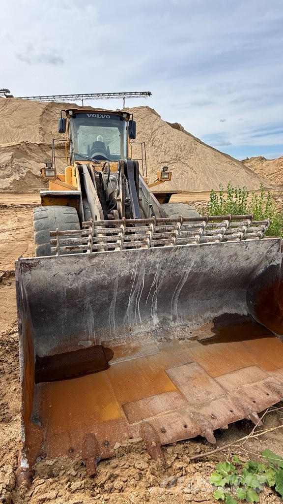 Volvo L220E Wielladers