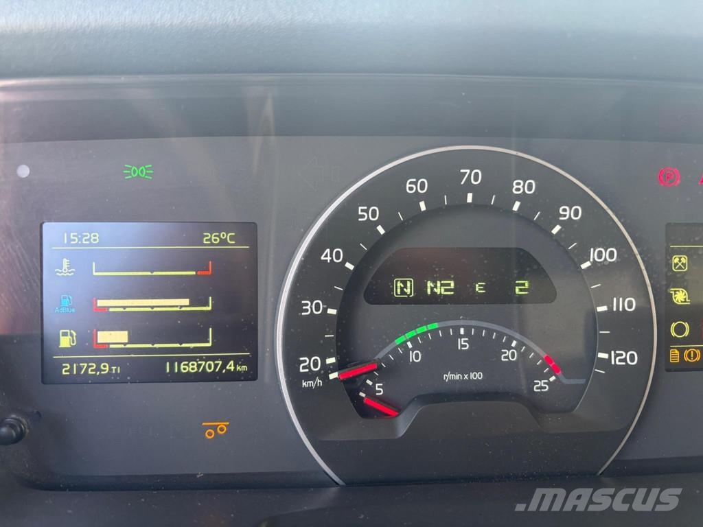 Volvo FH500 6x2 EURO6 + PTO Camiones con chasís y cabina