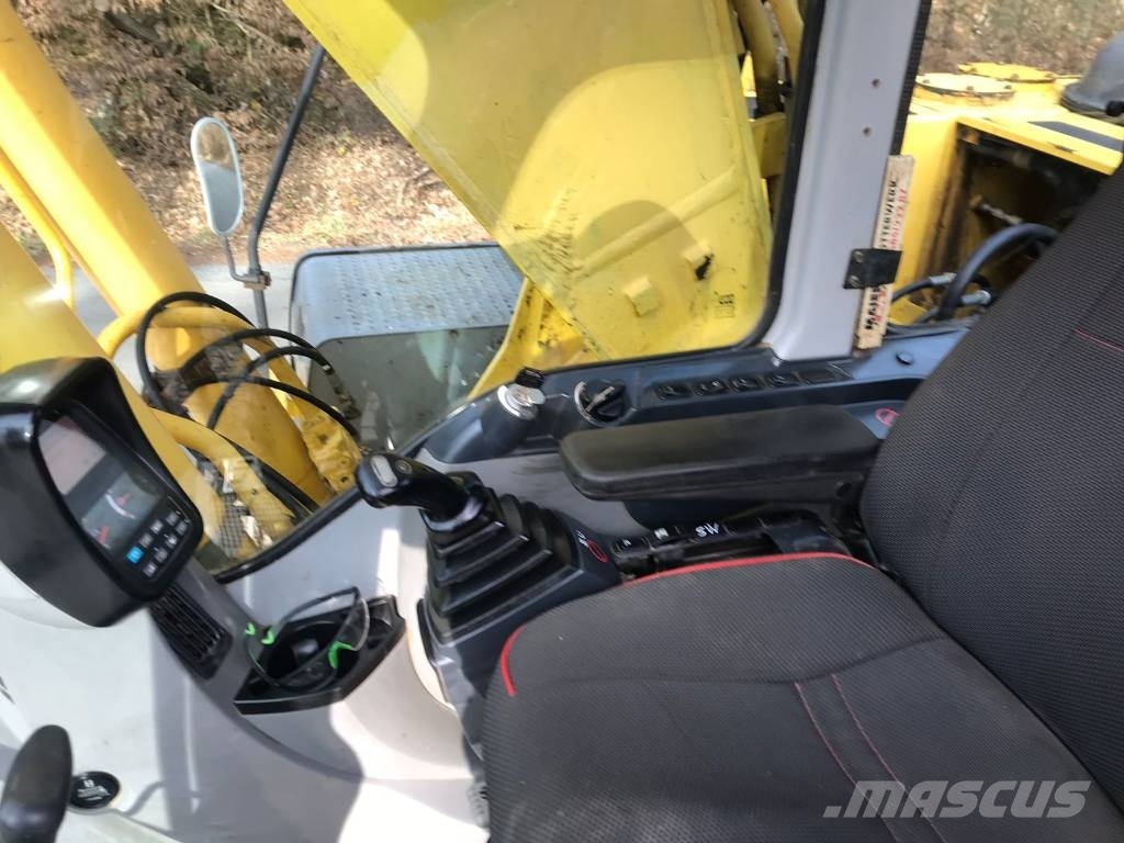 New Holland E 215 B Raupenbagger