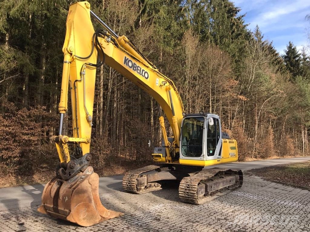 New Holland E 215 B Raupenbagger